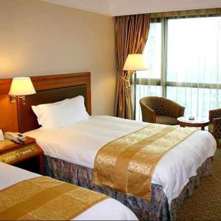 San Teh Hotel Nantung Kültér fotó